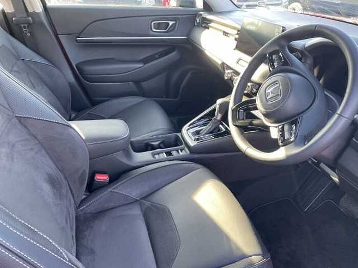 Honda HR-V Hybrid 1.5 i-MMD (131ps) Advance eCVT 5-Door 